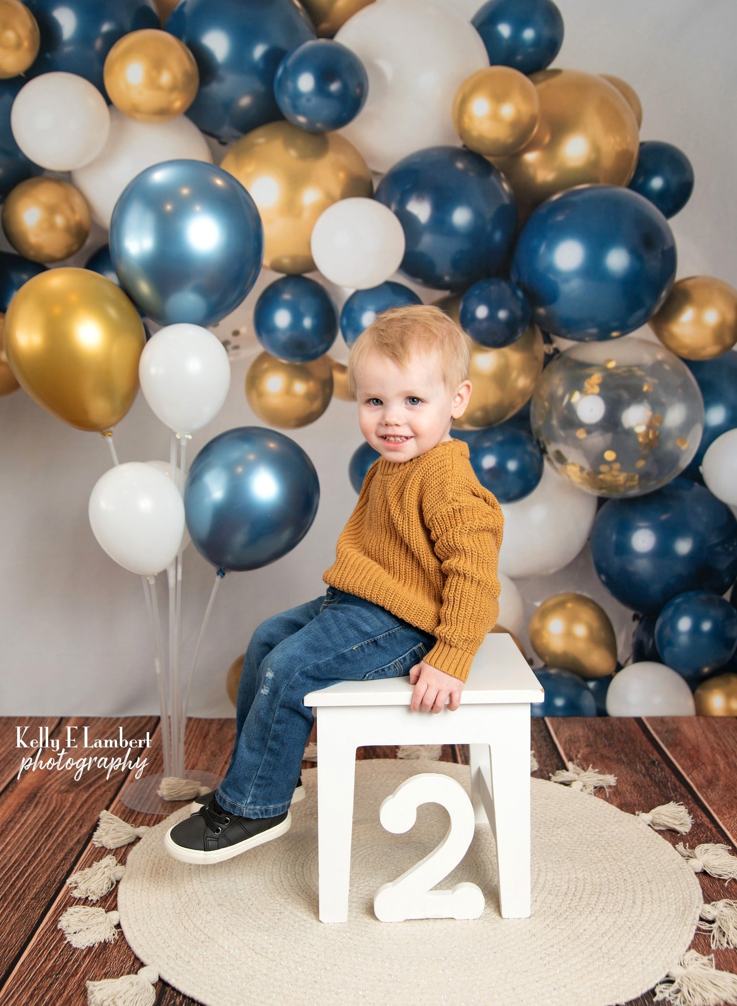 Kate Navy and Gold Balloon Garland Backdrop Designed by Mandy Ringe Photography -UK