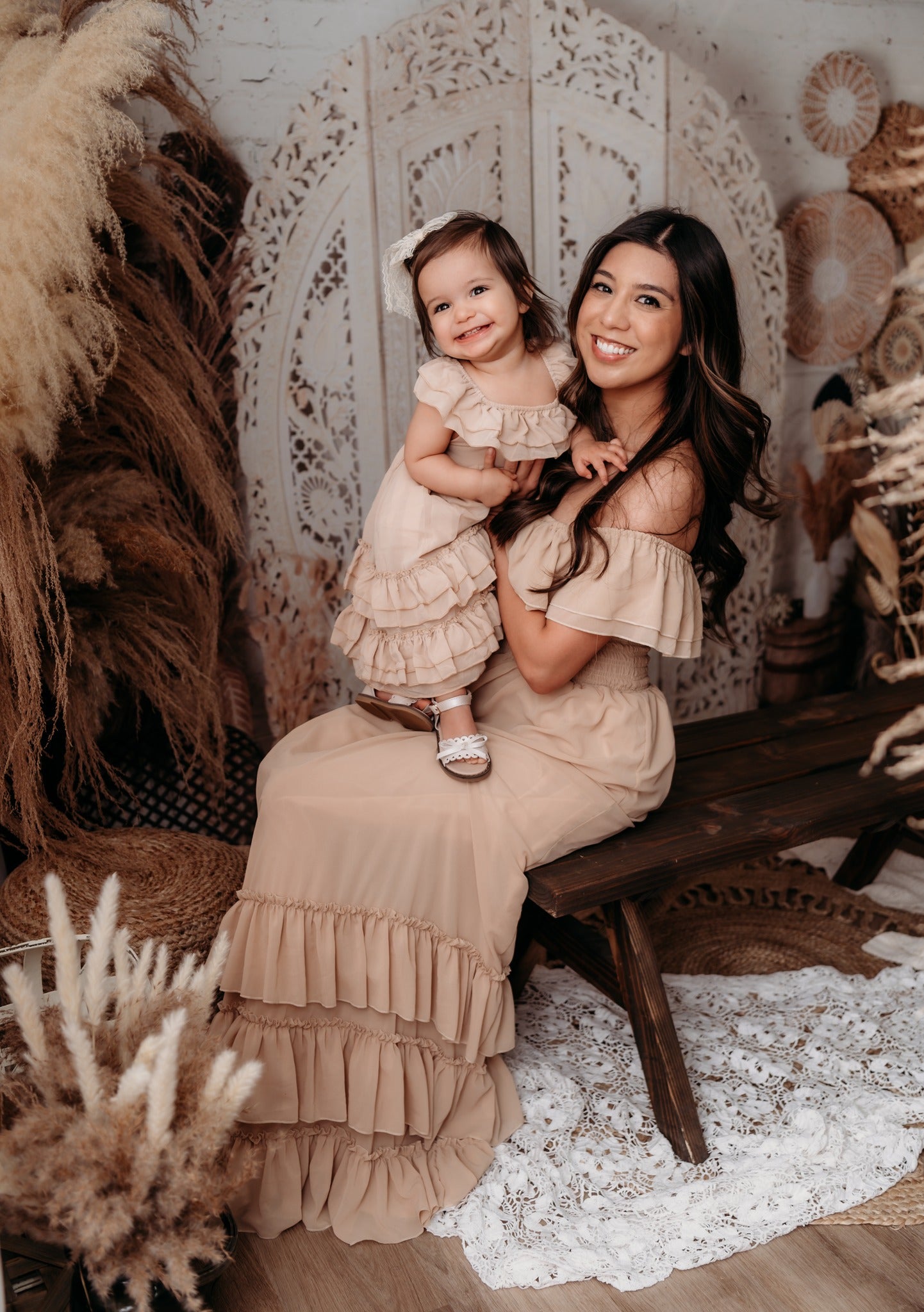 Kate Boho Screen with Pampas Grass Backdrop Designed by Mandy Ringe Photography -UK