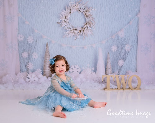 Kate Winter Onederland Snowflake Backdrop Designed By Mandy Ringe Photography -UK