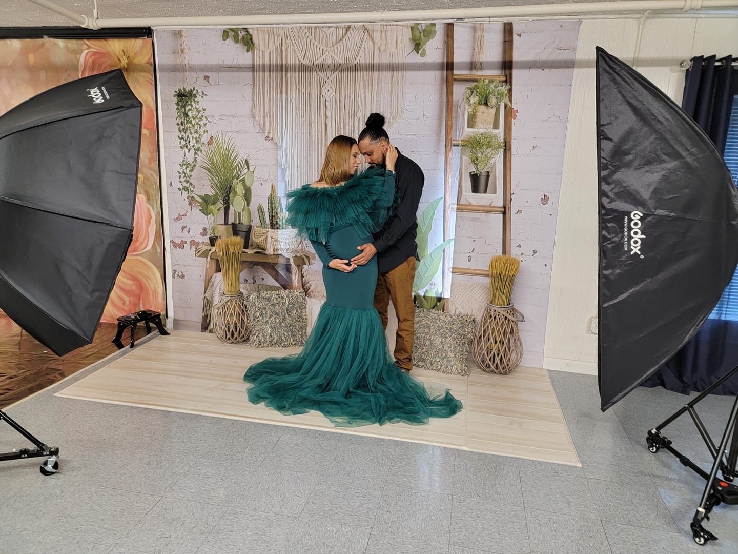 Kate Boho Macrame Bedroom Wall Mother's Day Backdrop Designed By Mandy Ringe Photography -UK