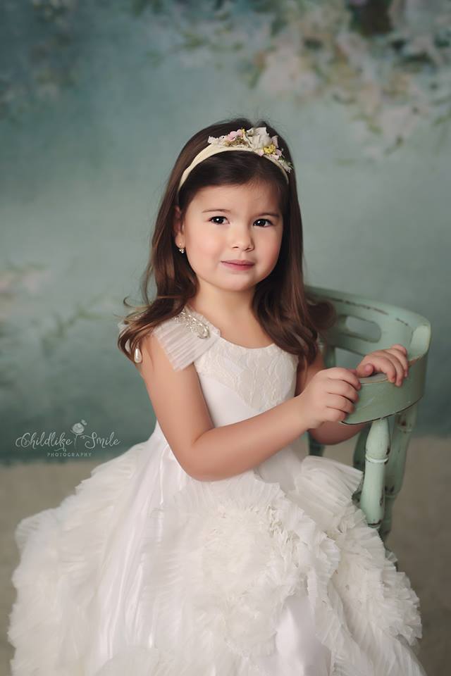 Kate Green Spring White Flowers Backdrop for Photography -UK