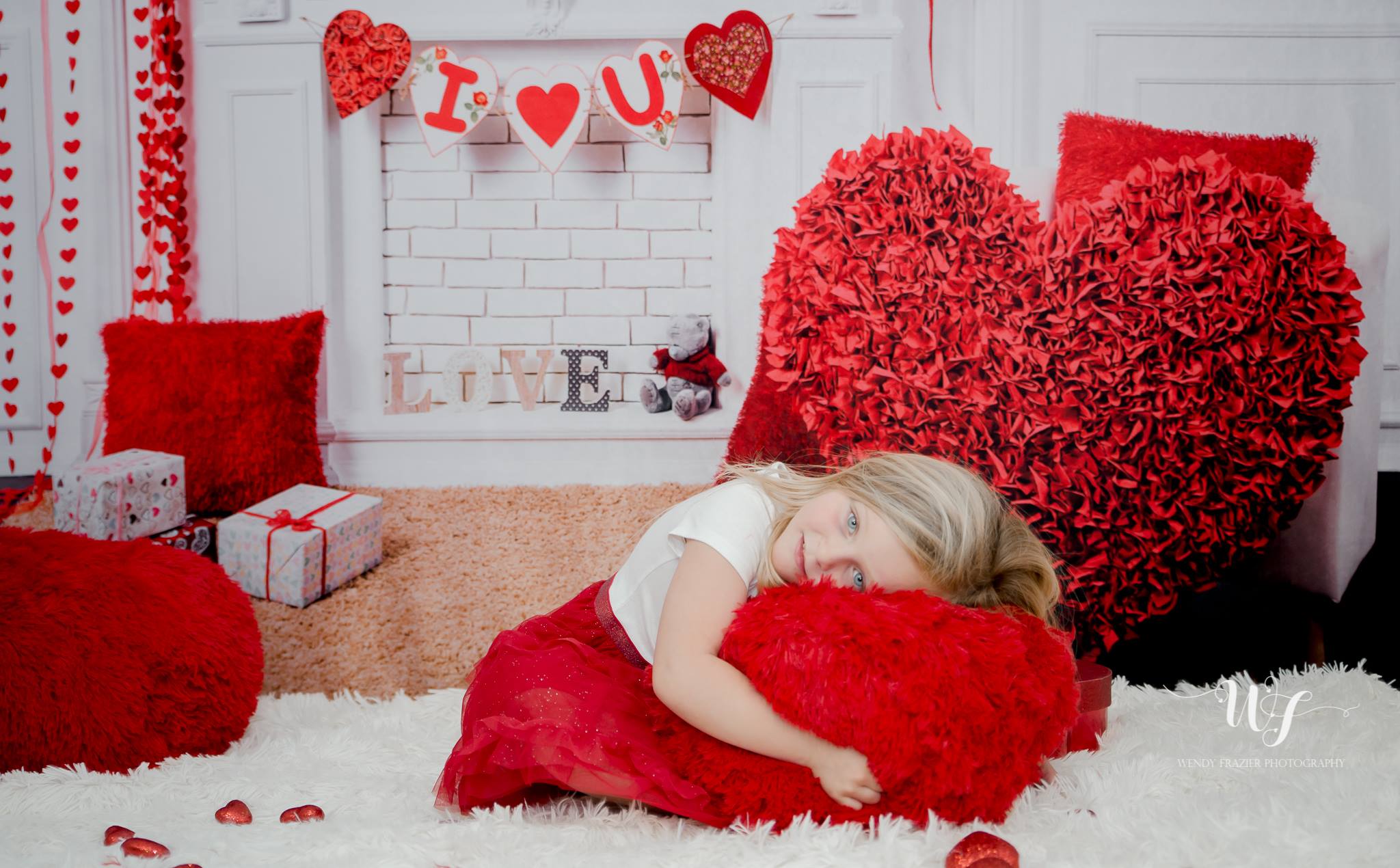 Kate Valentine's Day White House Backdrop for Photography -UK