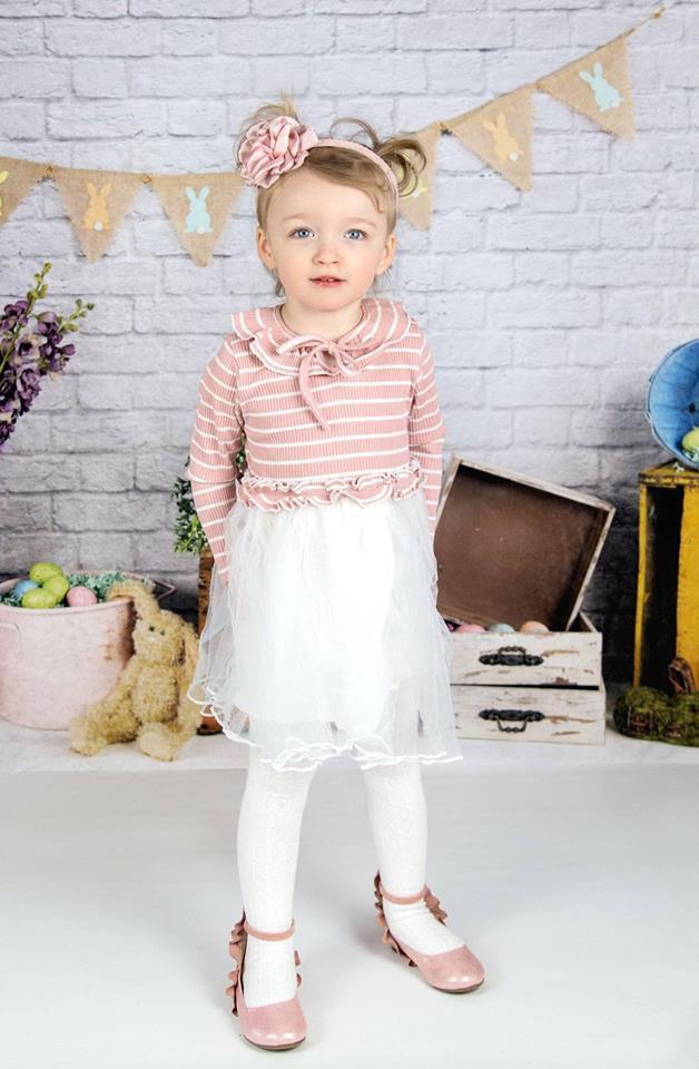 Kate Hoppy Easter Backdrop designed by Arica Kirby -UK