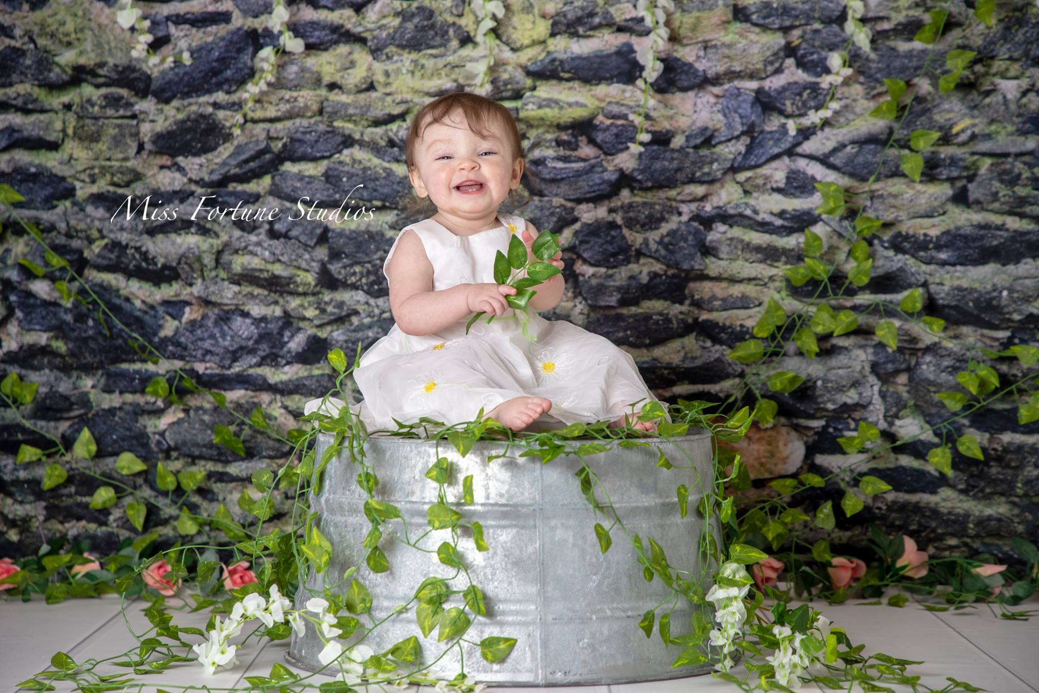 Kate Mossy Rock Wall backdrop designed by Arica Kirby -UK