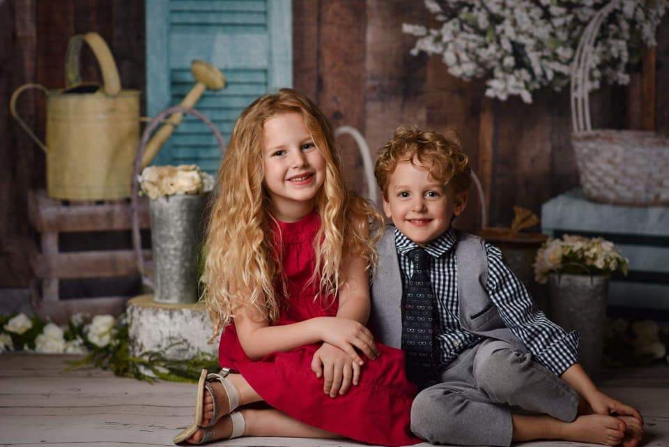 Kate Wood Wall Flowers Basket Decorations Spring Backdrop Designed by Tyna Renner -UK