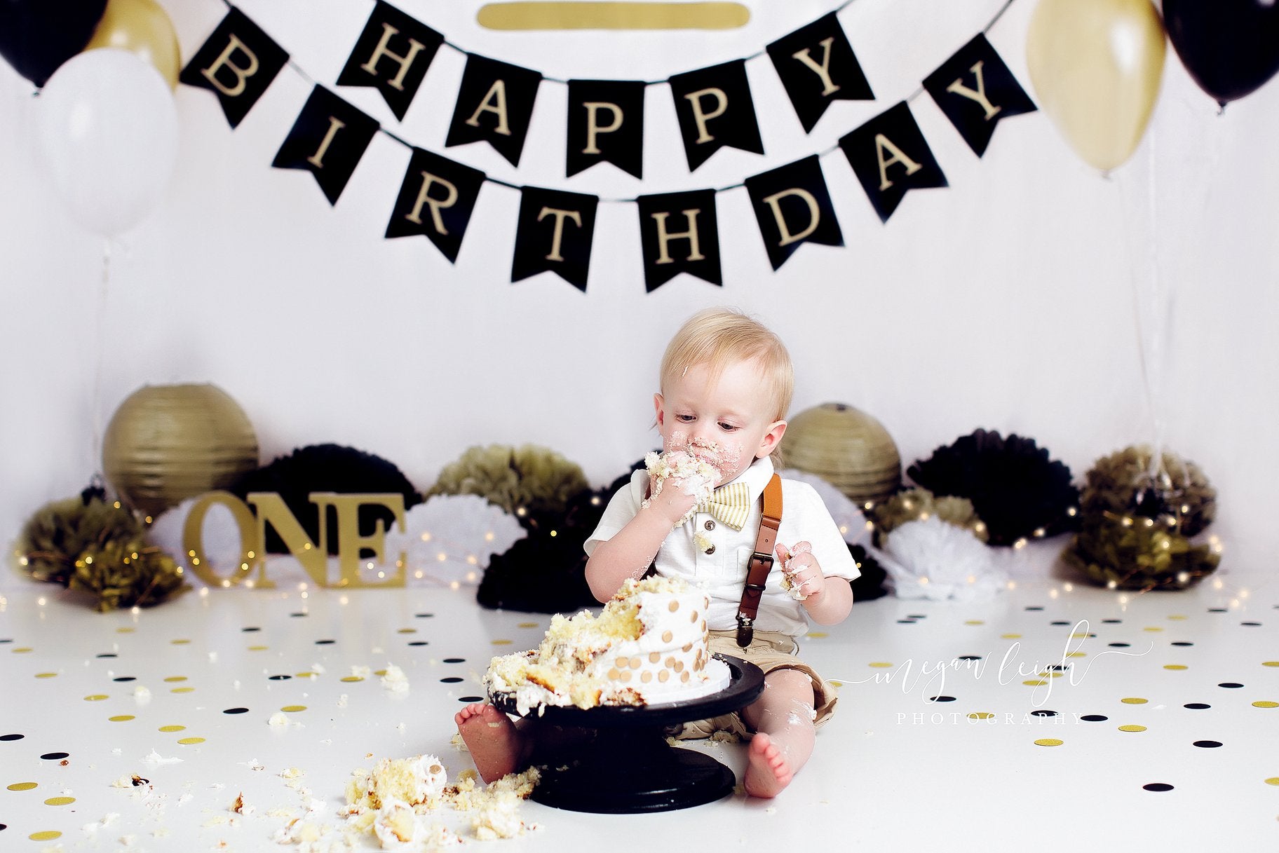 Kate Gold and Black Balloons Royal Birthday Children Backdrop for Photography Designed by Sherie Skelly -UK