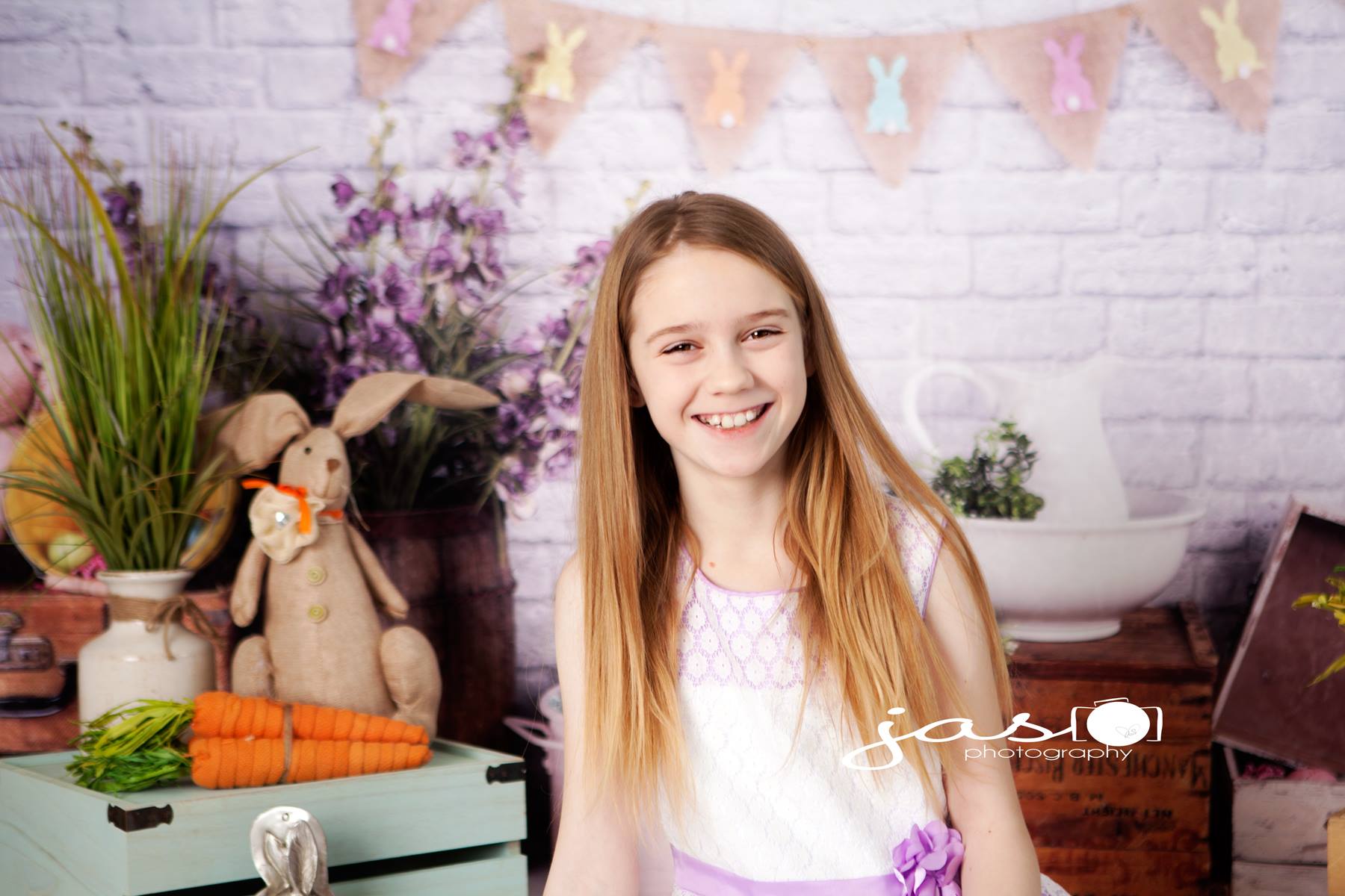 Kate Hoppy Easter Backdrop designed by Arica Kirby -UK