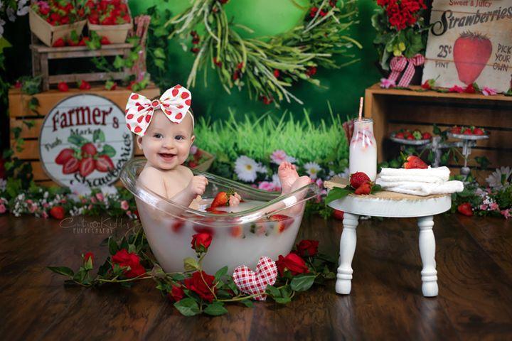 Kate Summer Strawberry White Flower Green Leaves Backdrop -UK