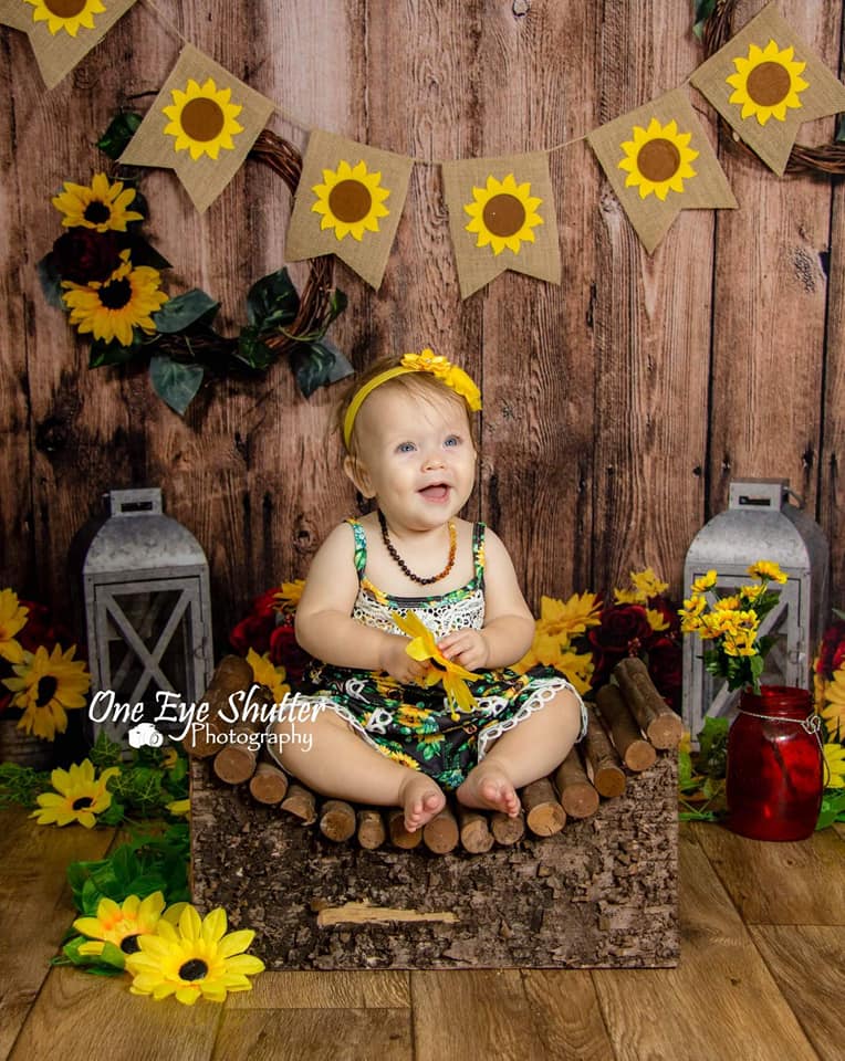 Kate Summer Wood Wall Sunflowers Backdrop Designed by Staci Lynn Photography -UK