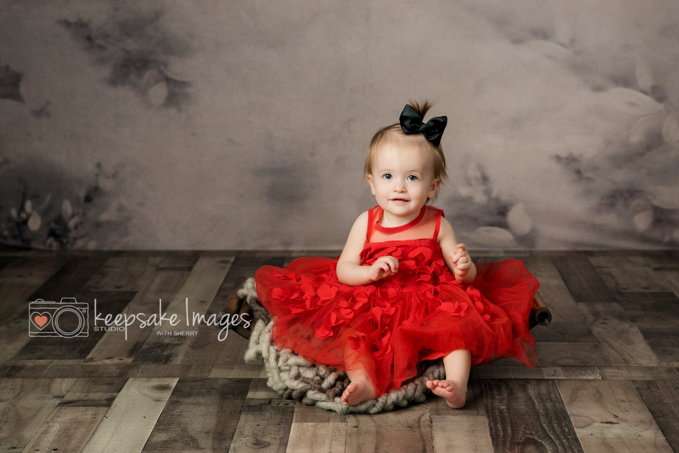 Kate Abstract Texture Khaki with Grey Flowers Backdrop for Photography Designed by Jerry_Sina -UK