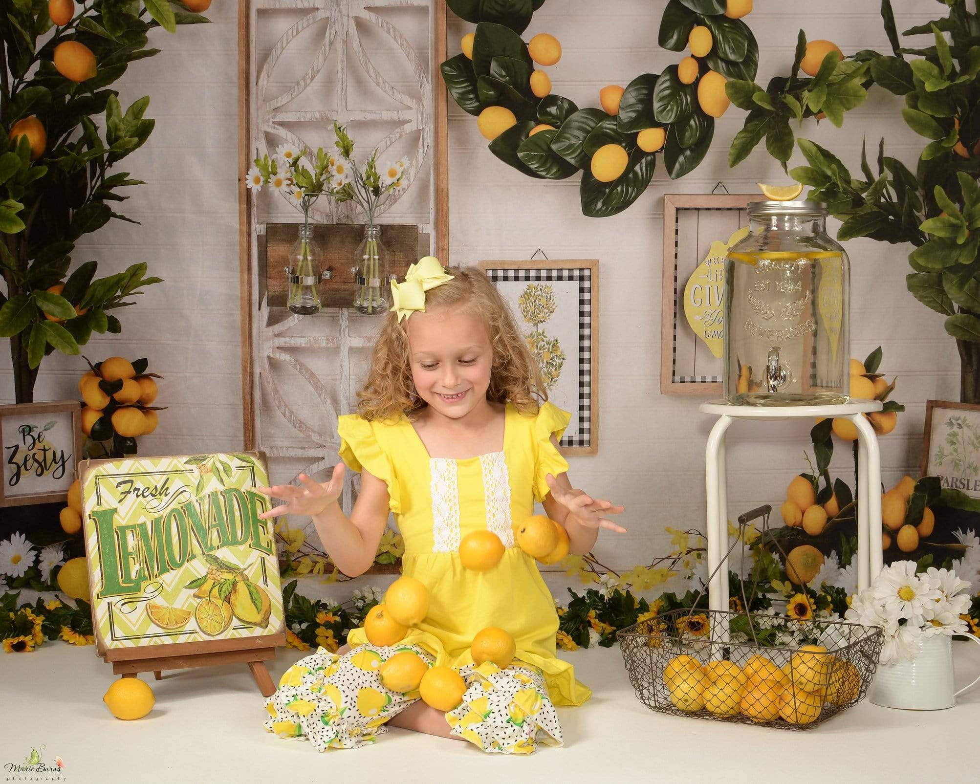 Kate Lemon Be Zesty Spring Backdrop -UK