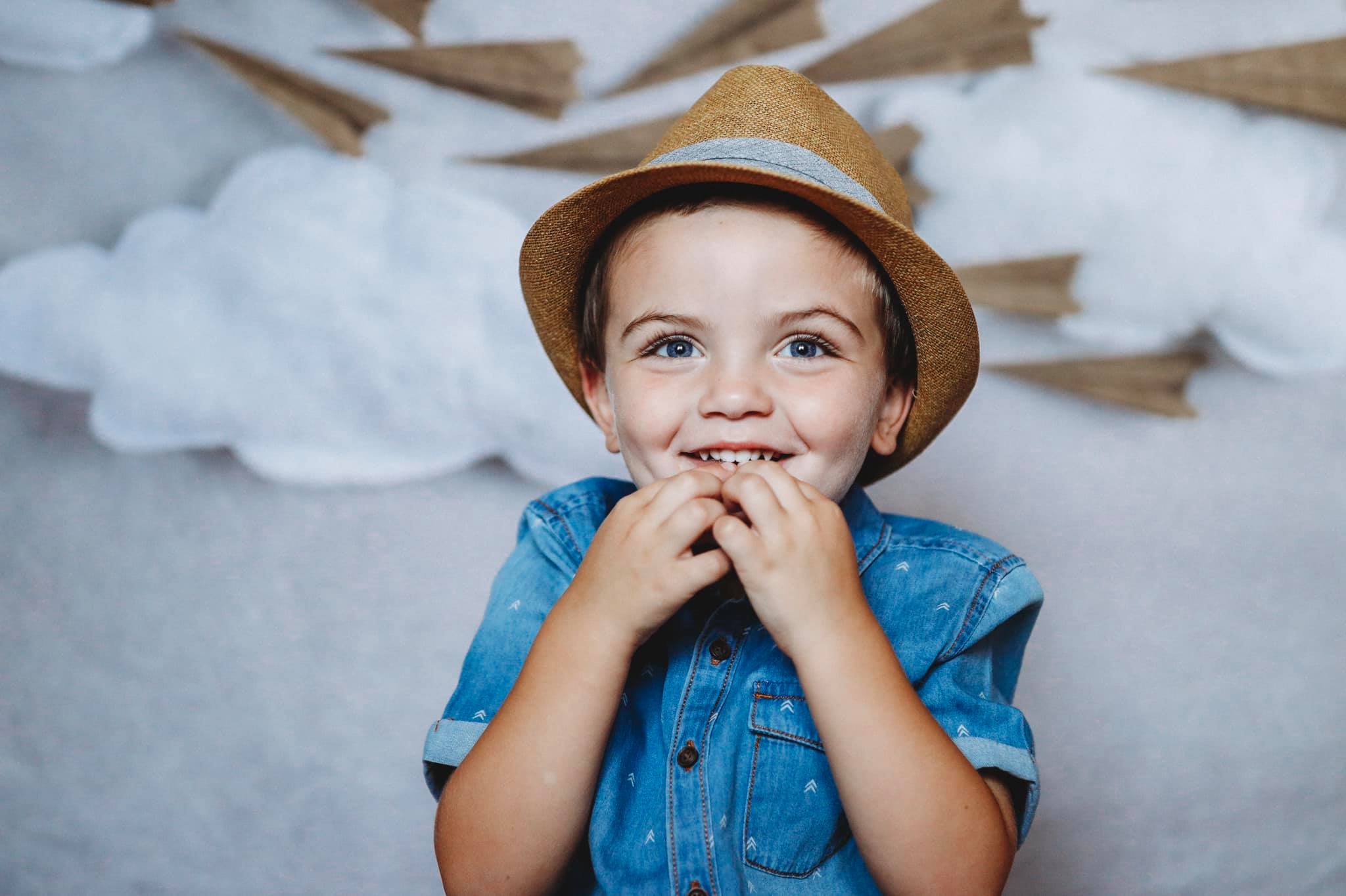 Kate Paper Airplane with Clouds Children Backdrop for Photography Designed by Danette Kay Photography -UK