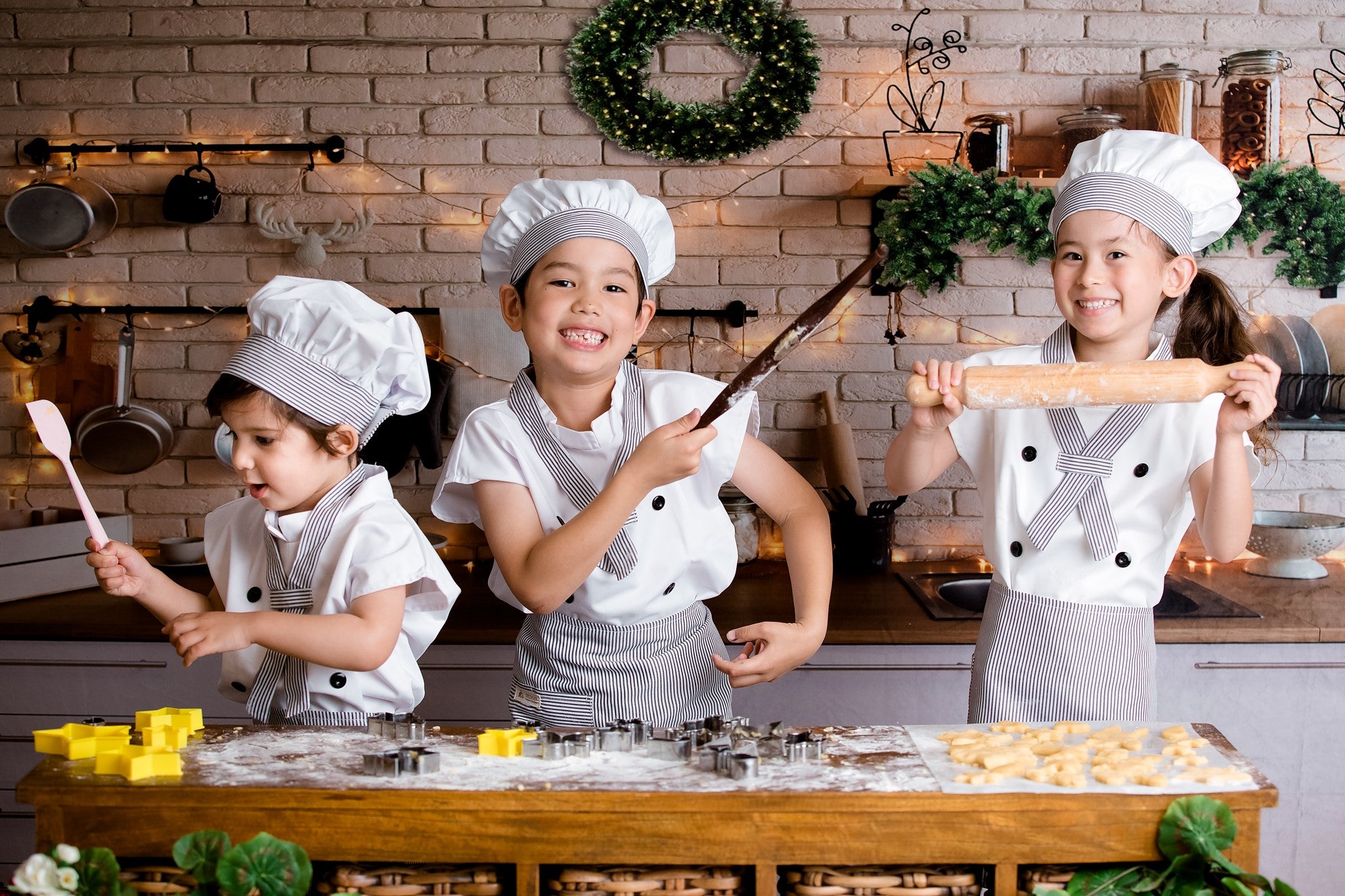 Kate White Wall Christmas Kitchen Backdrop Designed By Jerry_Sina -UK