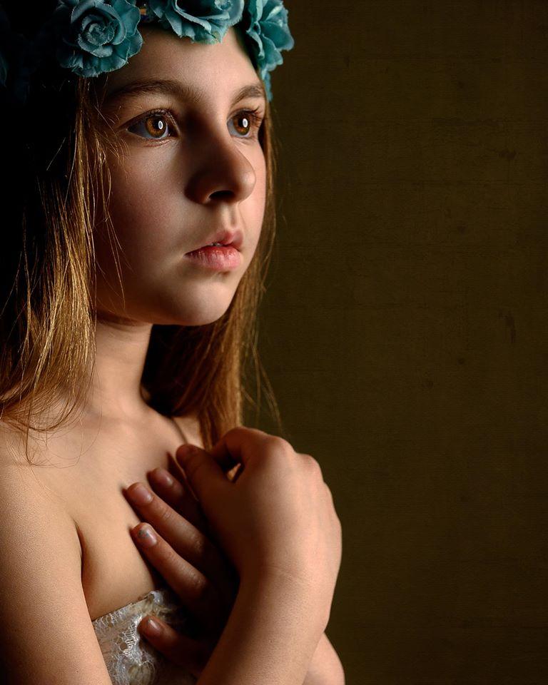 Kate Little Brown Color Spray Handpainted Abstract Texture Backdrop -UK