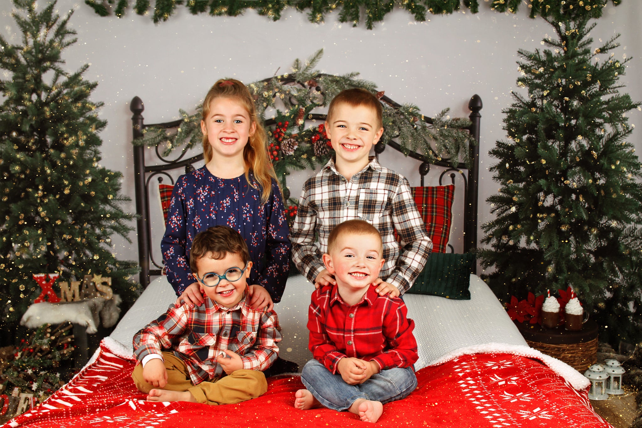 Kate Christmas Bed Backdrop Headboard Designed by Emetselch -UK