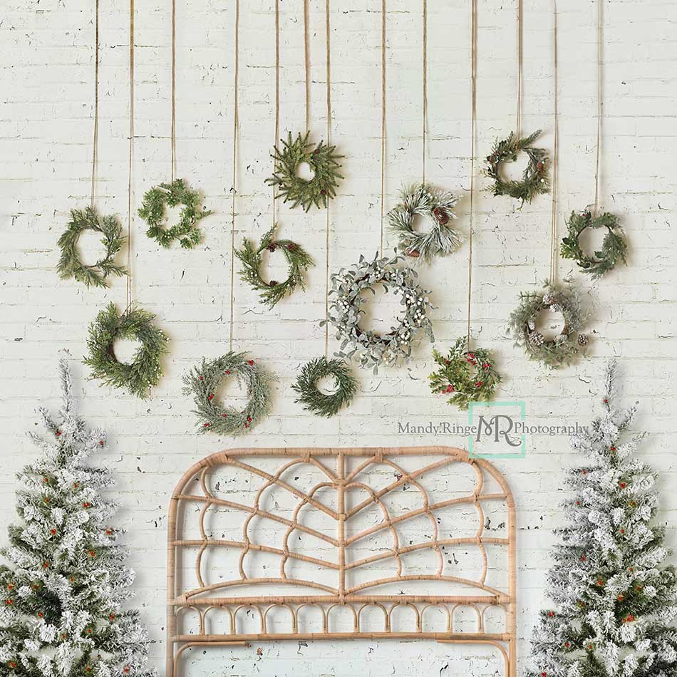 Kate Christmas Wreath Backdrop Headboard Designed by Mandy Ringe Photography -UK