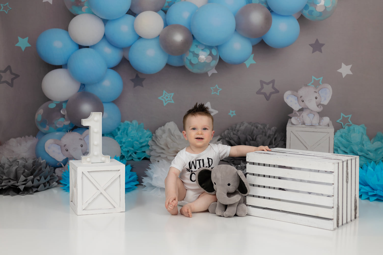 Kate Children Grey Wall Elephant Blue Balloon Backdrop Designed by Melissa King -UK