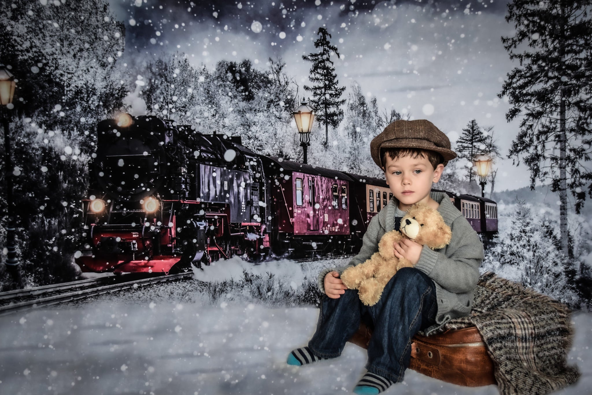 Kate Winter Snowy Train Backdrop Designed by Chain Photography -UK