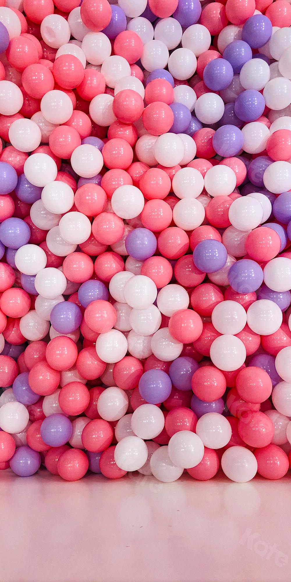 Kate Cake Smash Balloon Wall White Floor Backdrop Designed by Emetselch -UK