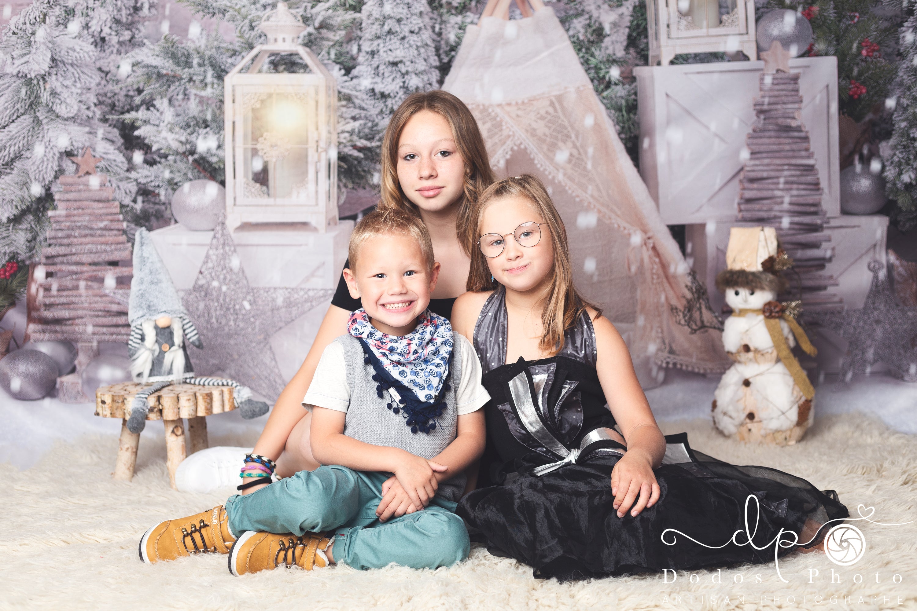 Kate Christmas Trees Tent Backdrop Designed by Emetselch -UK