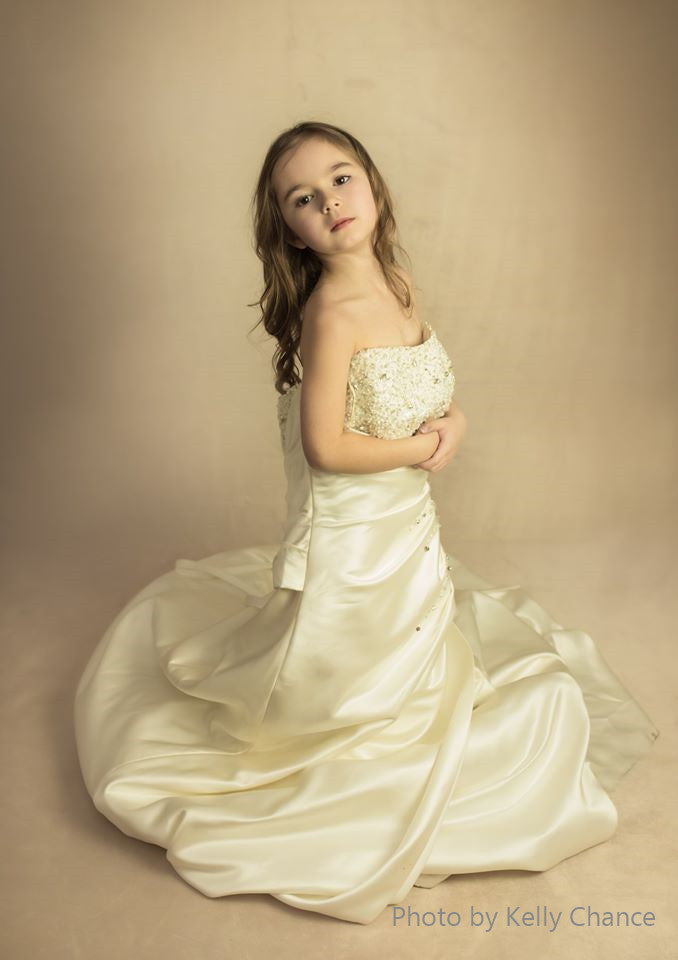 Kate Fine Art Light Beige Abstract texture Backdrop Designed by Veronika Gant -UK