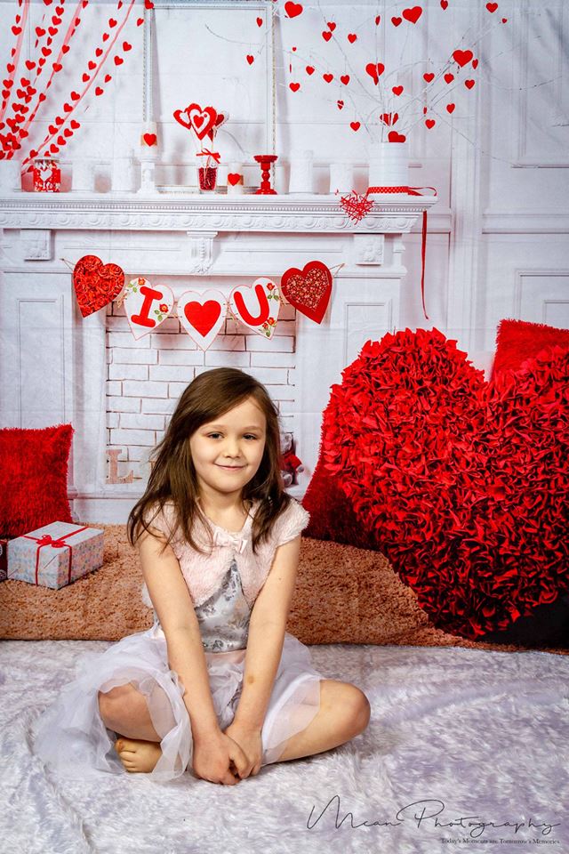 Kate Valentine's Day White House Backdrop for Photography -UK