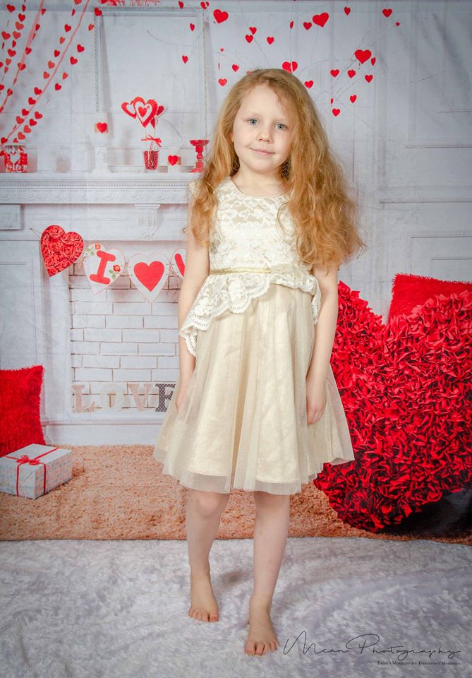 Kate Valentine's Day White House Backdrop for Photography -UK