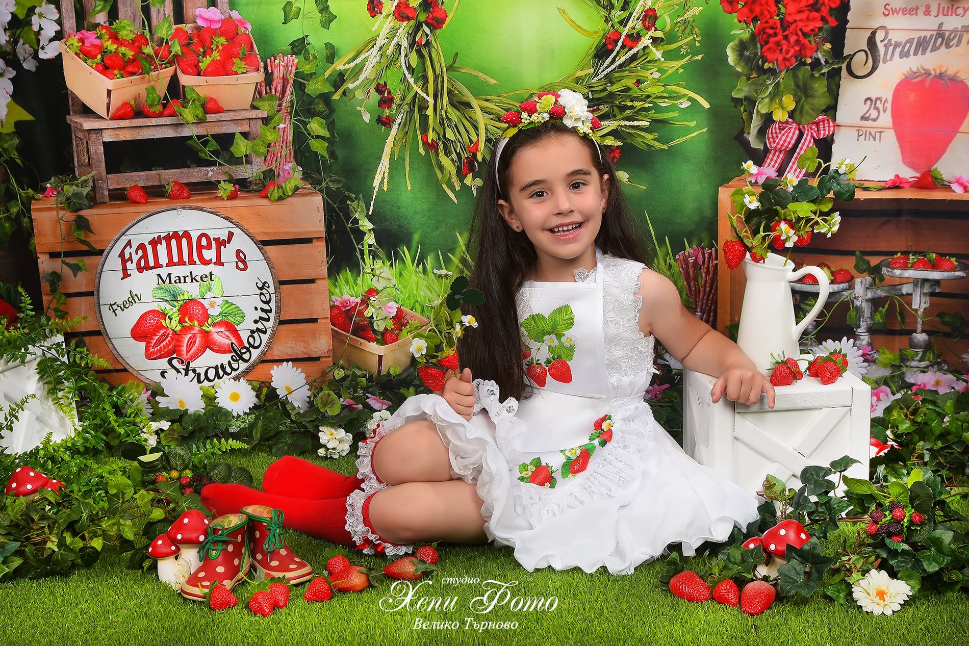 Kate Summer Strawberry White Flower Green Leaves Backdrop -UK
