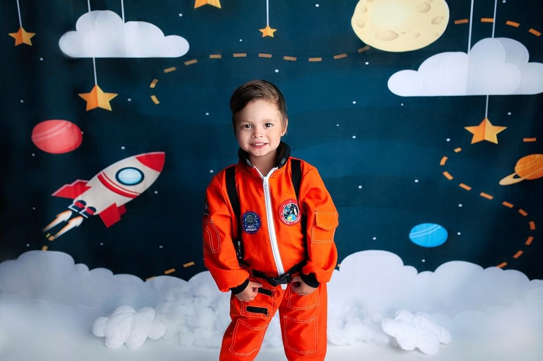 Kate Dark Blue Sky and Yellow Star Backdrop Designed by Amanda Moffatt -UK