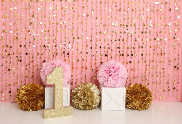 Kate Bubble Gum Wall with Gold 1st Birthday Backdrop Designed by Lisa B -UK