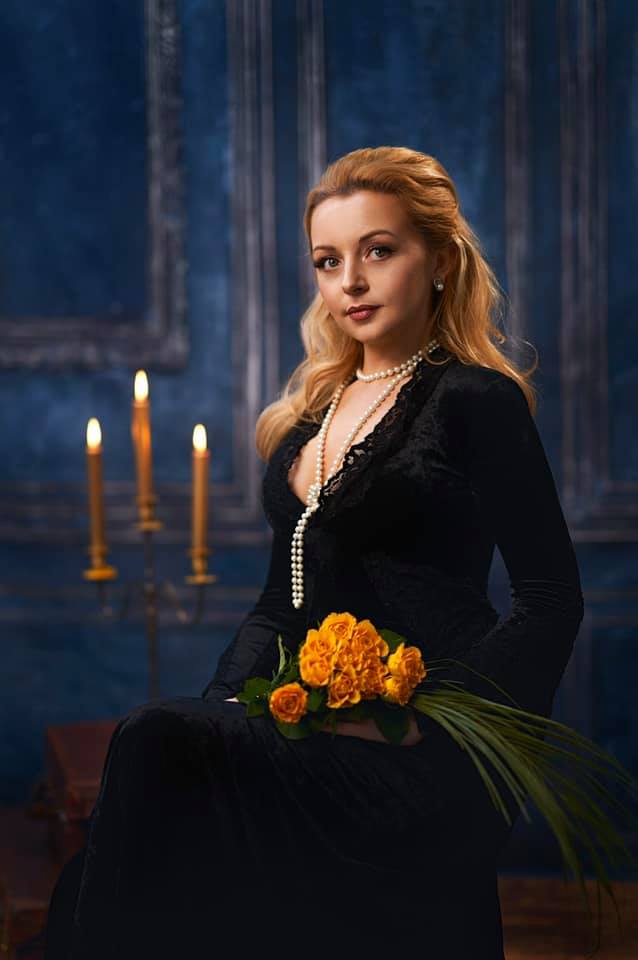 Kate Retro Deep Blue Wall Door Photography Backdrops Wedding -UK