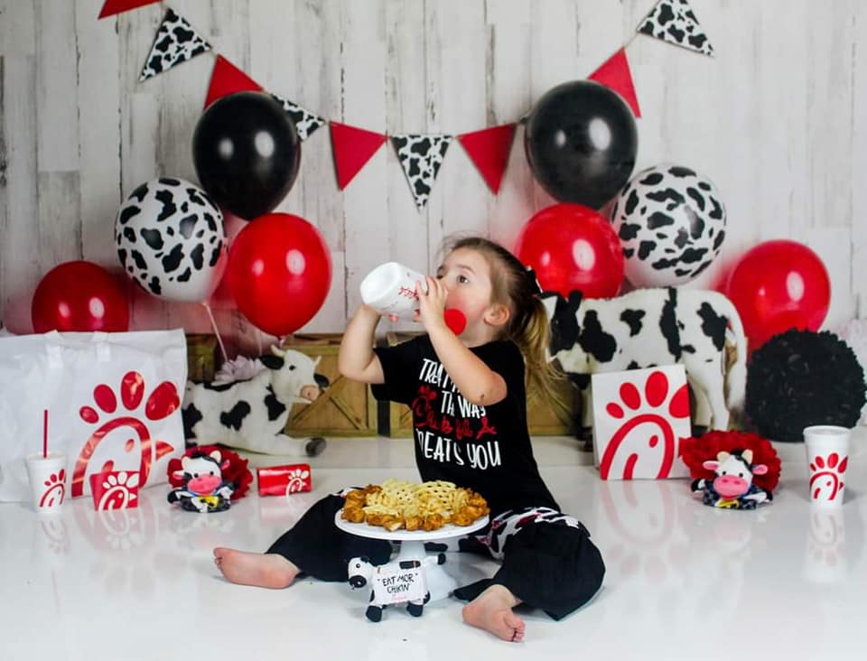 Kate Cow Birthday Children Backdrop Designed By Mandy Ringe Photography -UK