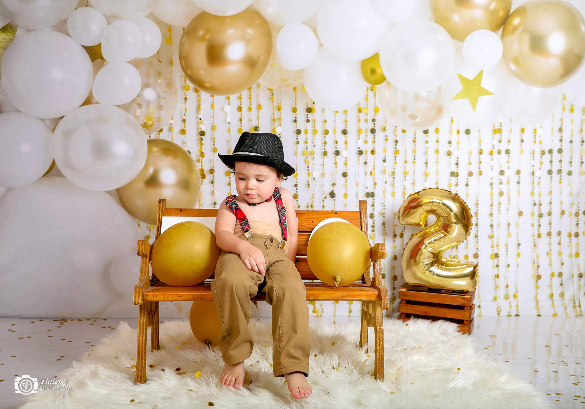 Kate Cake Smash Gold Balloons Backdrop Designed By Rose Abbas -UK