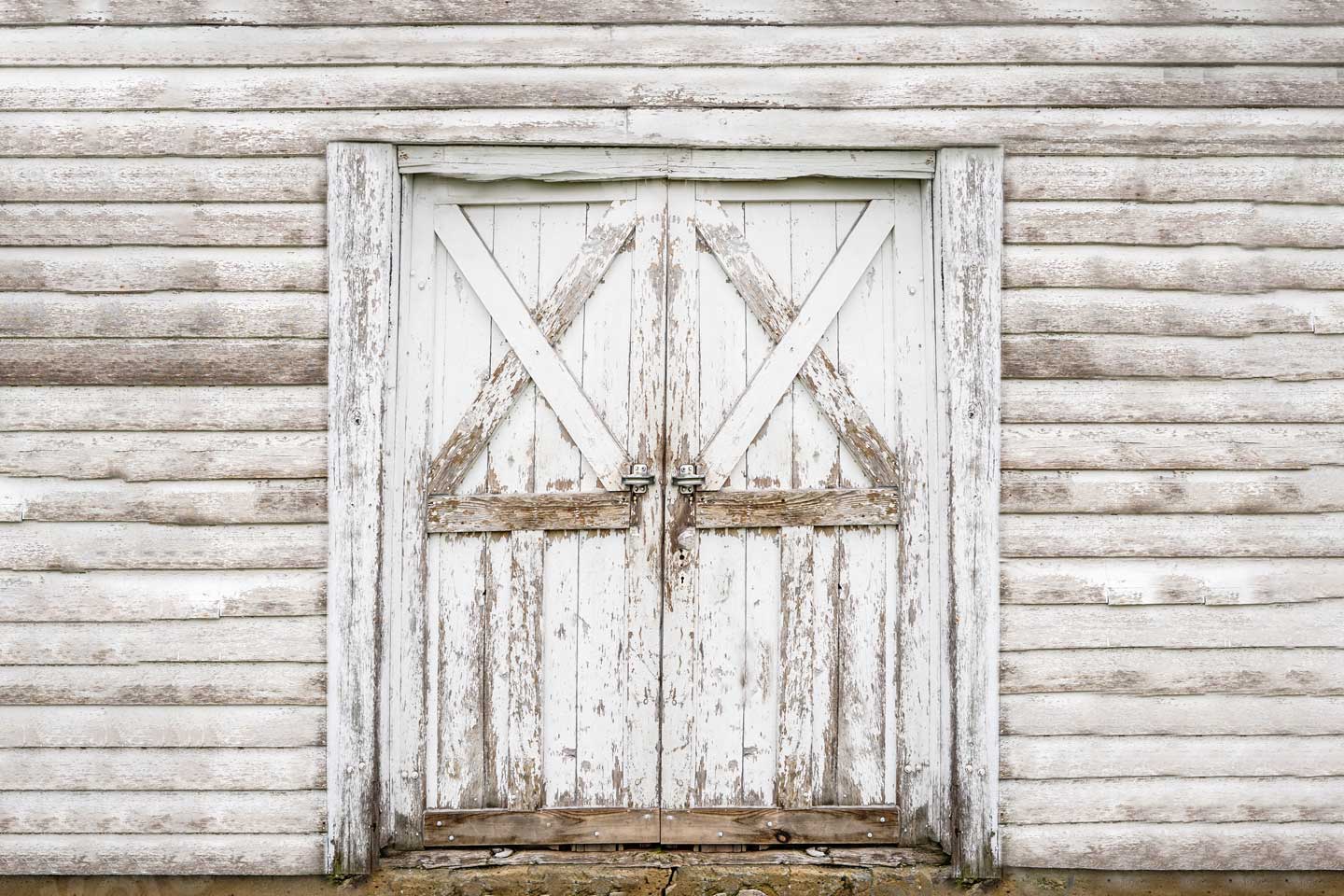 Kate Wood Door Barn Backdrop Designed by Arica Kirby -UK