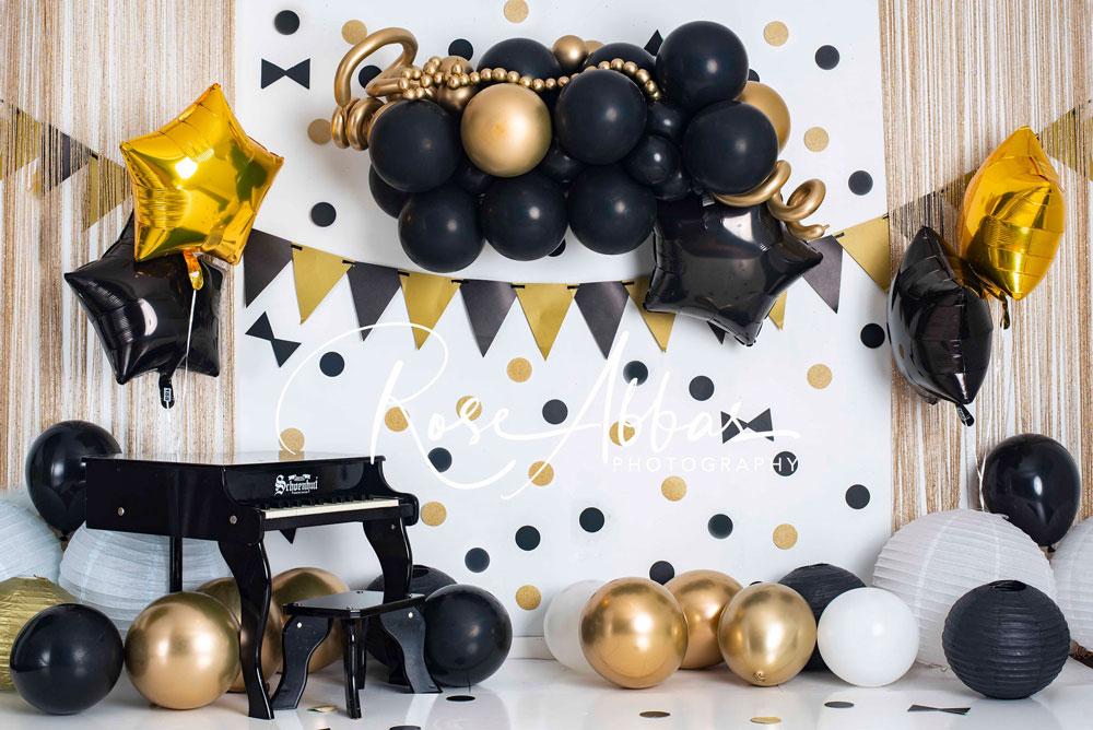 Kate Cake Smash Gold Black Balloons Backdrop Designed by Rose Abbas -UK