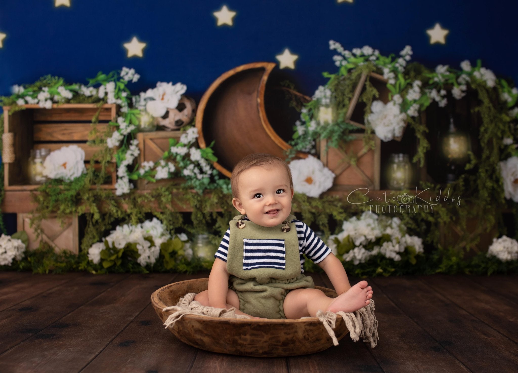 Kate Spring White Flowers Blue Stars Backdrop Designed By Megan Leigh Photography -UK