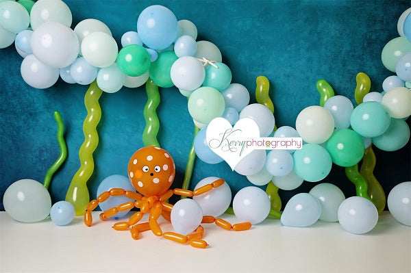 Kate Cake Smash Balloons Children Backdrop Designed by Kerry Anderson -UK