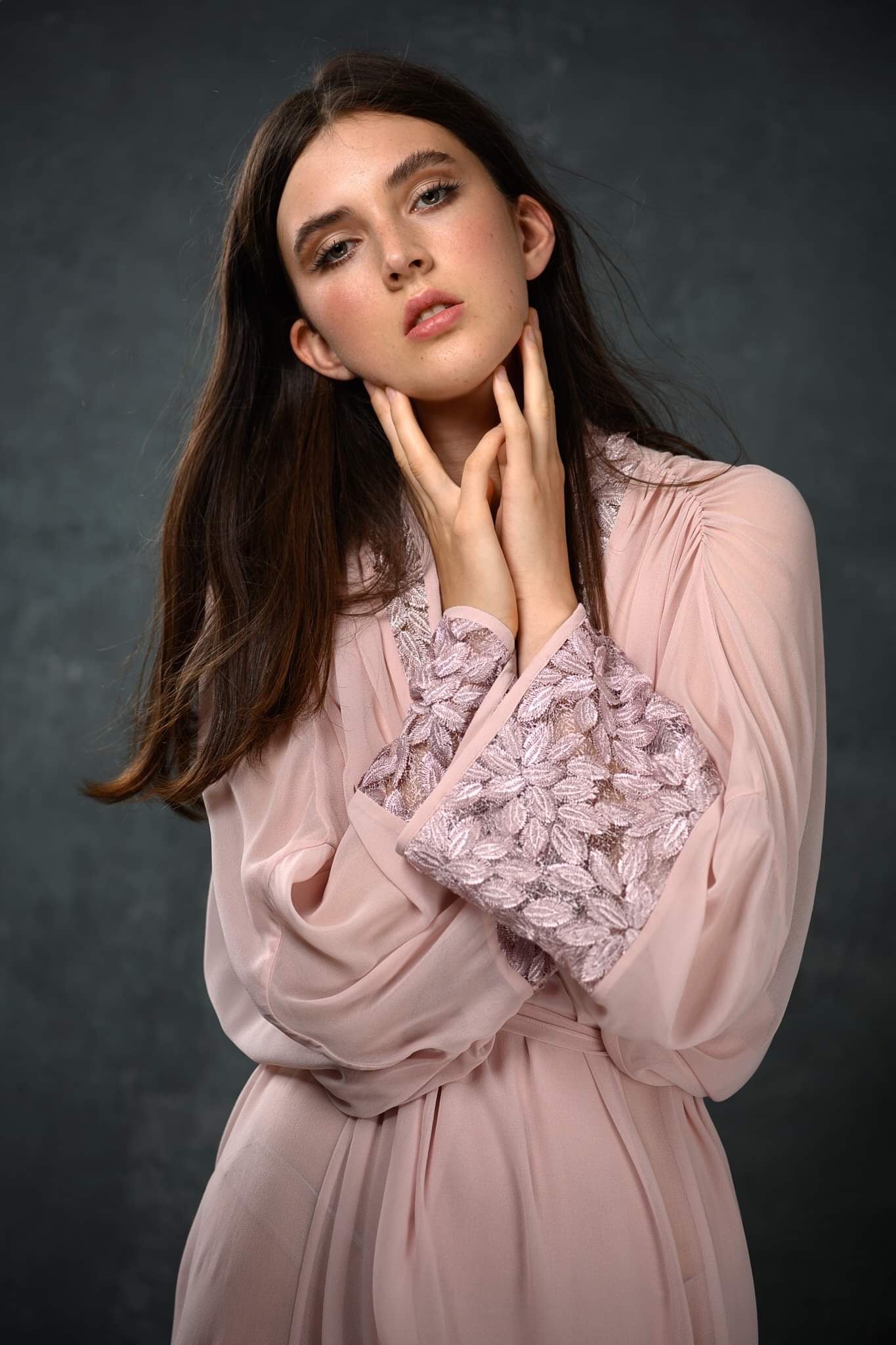 Kate Mid Grey Spray Painted Abstract Texture Backdrop -UK