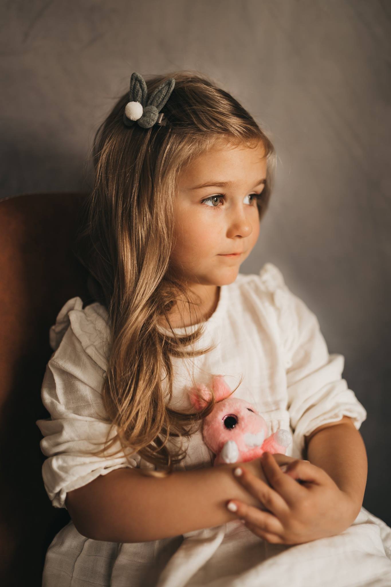 Kate Cold Tones Of Gray And Little Green/White Brick Solid Collapsible Backdrop Photography 5X6.5ft(1.5x2m) -UK