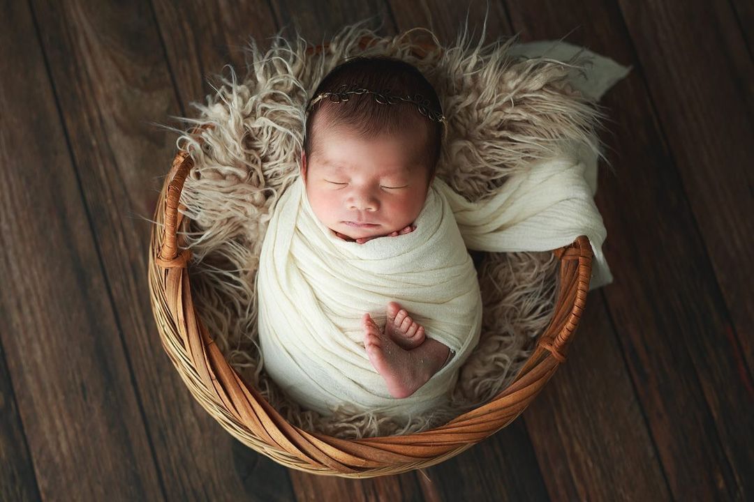 Kate Coffee Brown Wood Rubber Floor Mat for Photography -UK