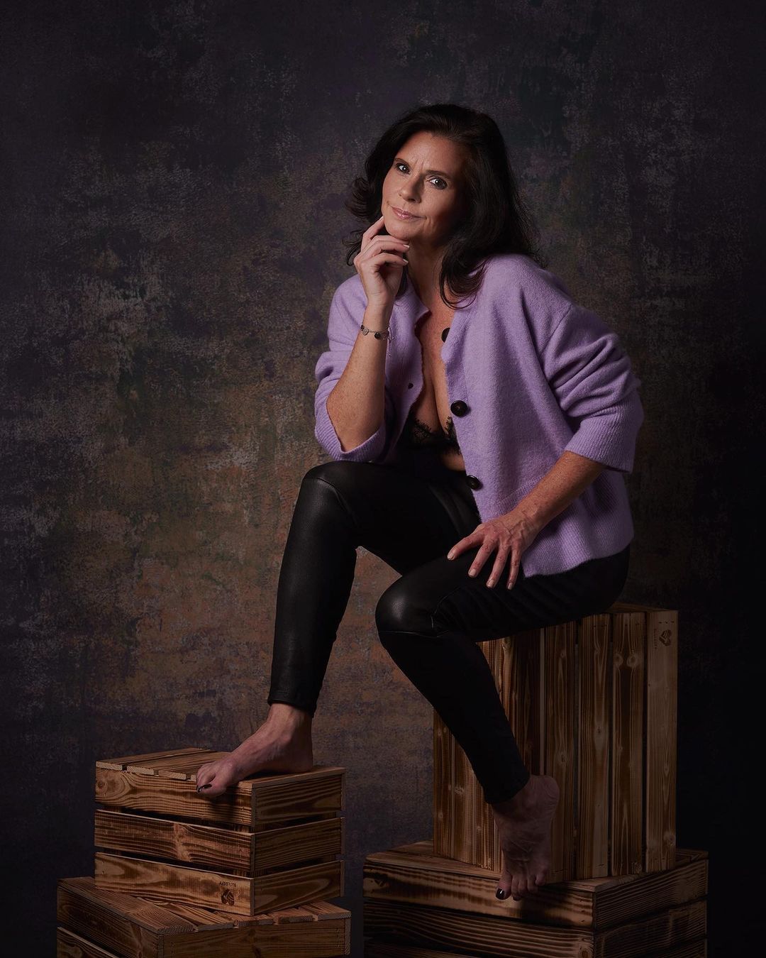 Kate Hand Painted Stone Dark Abstract Texture Backdrops -UK