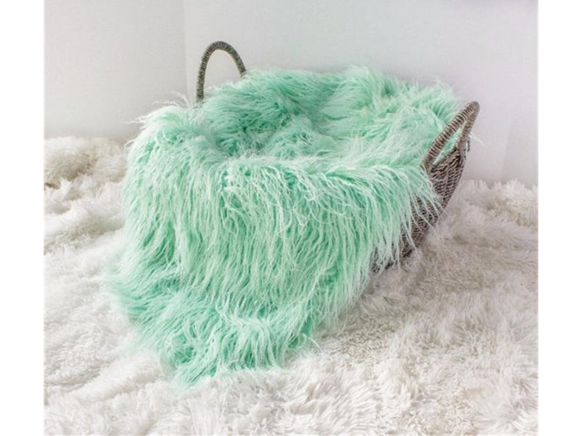 Kate Virous Color Long Faux Fur Blanket