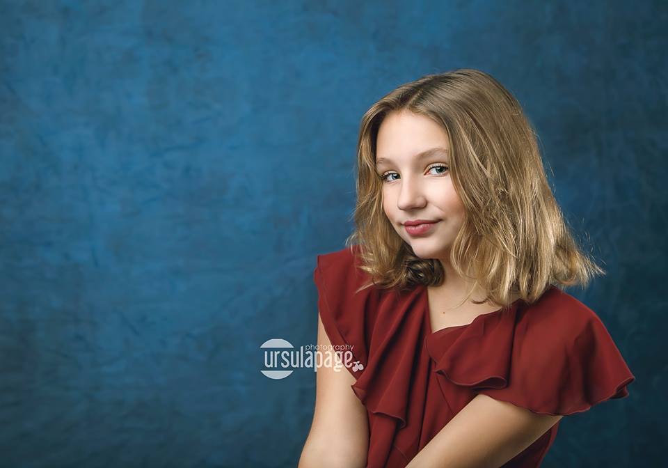 Kate Dark Blue Abstract Backdrop for Photography -UK
