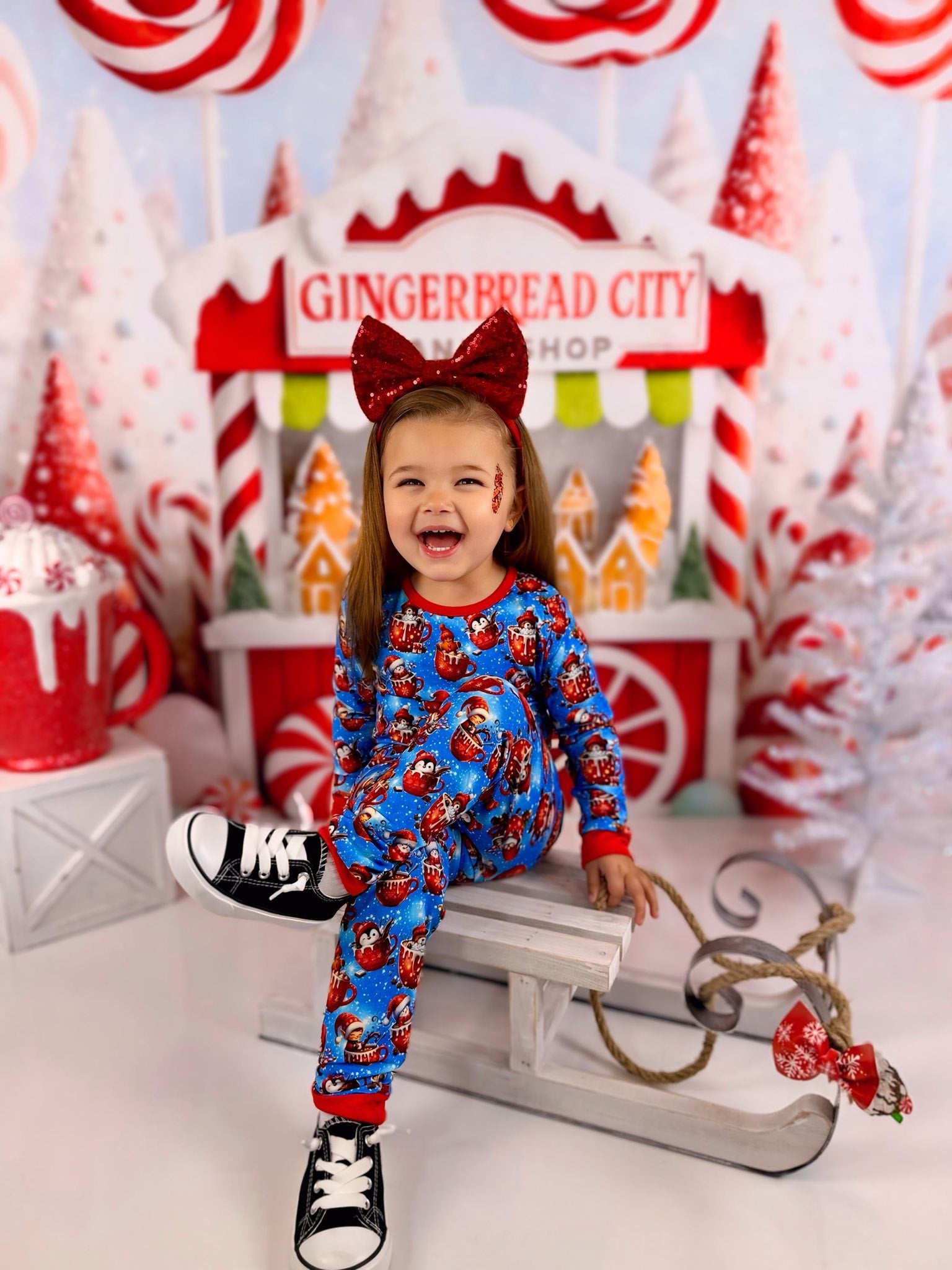 Kate Christmas Candy Cane Stand Gingerbread Backdrop Designed by Patty Robert -UK