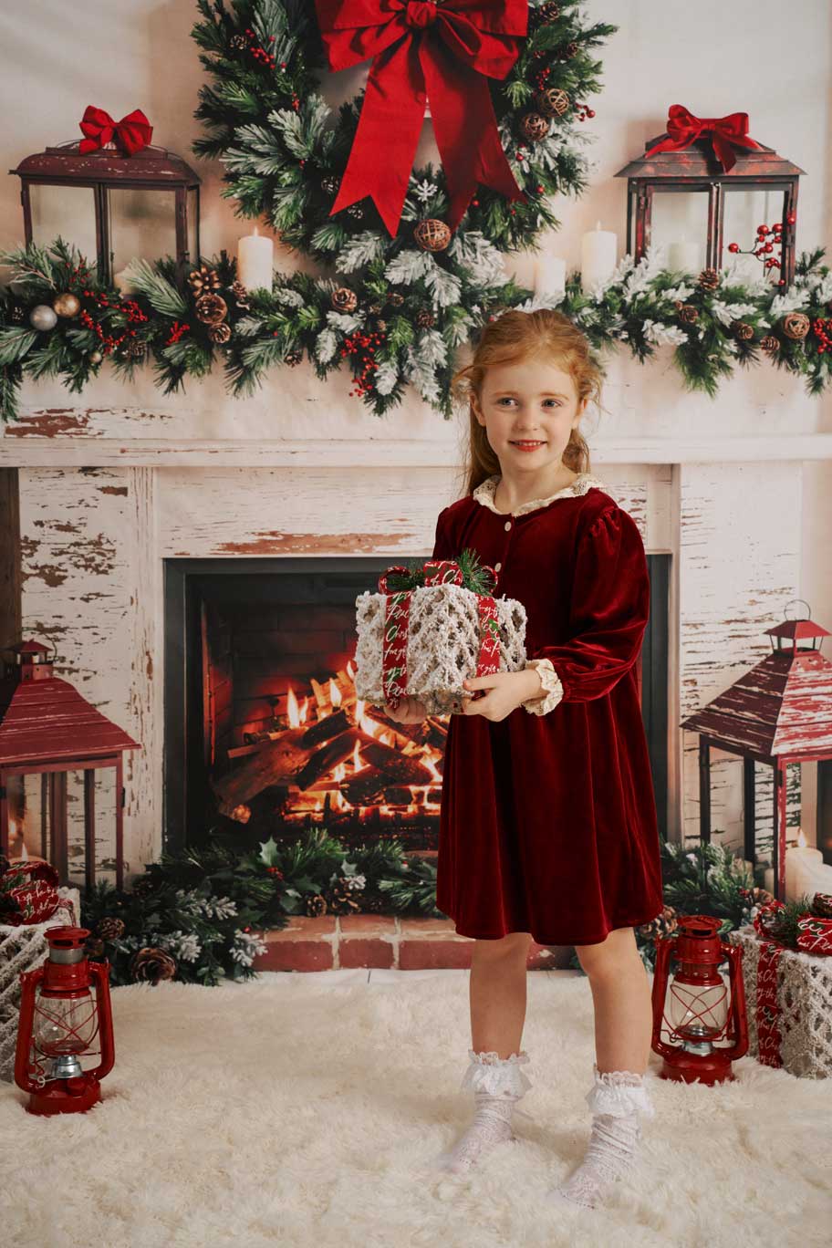 On Sale Kate Christmas Fireplace Wreath Red Bow Backdrop Designed by Emetselch -UK