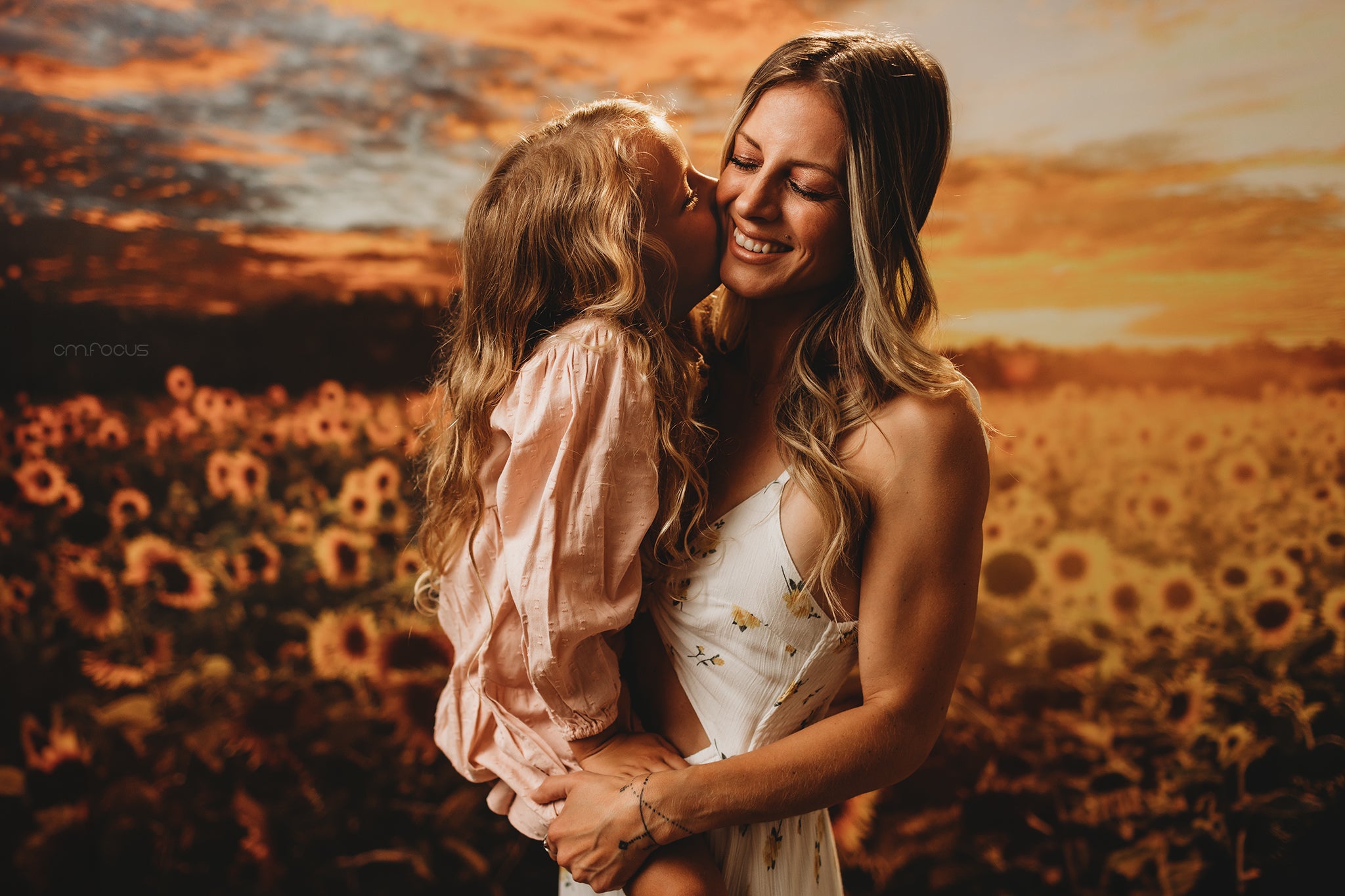 Kate Autumn/Summer Sunflower Field Sunset Backdrop by Chain Photography