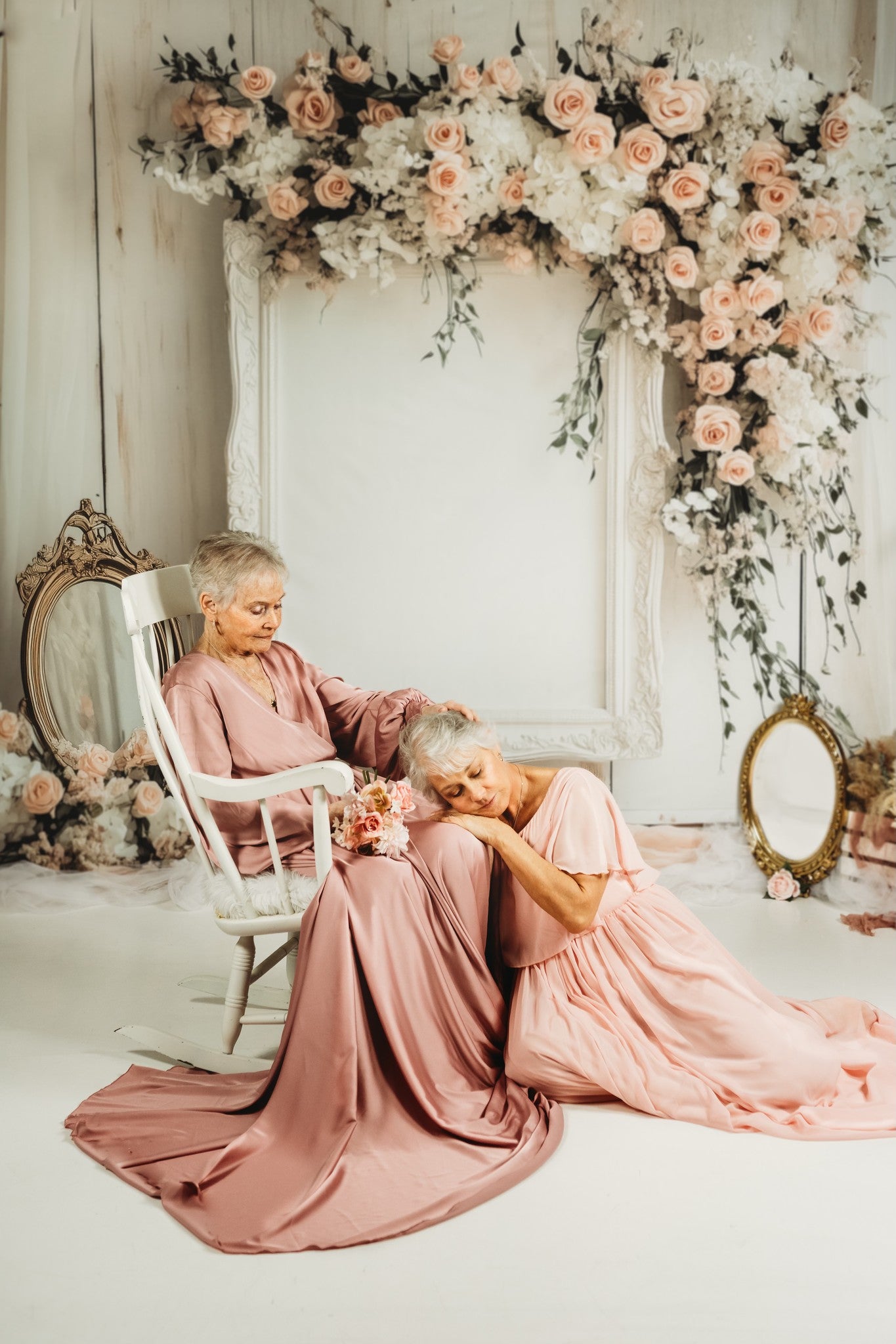 Kate Vintage Flower Mirror Backdrop Designed by Patty Robert -UK