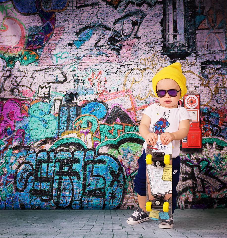 Kate Broken Walls Children Street Graffiti Photography Backgrounds