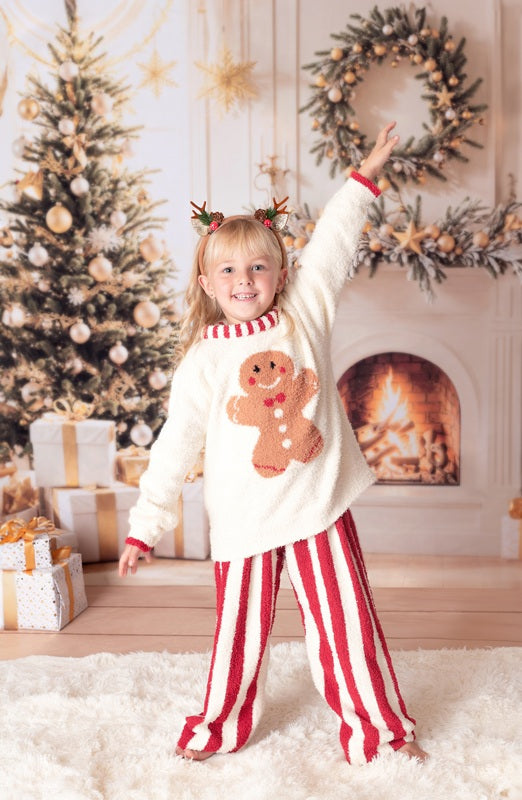 Kate Christmas Tree Fireplace Wreath Gifts Backdrop Designed by Emetselch -UK