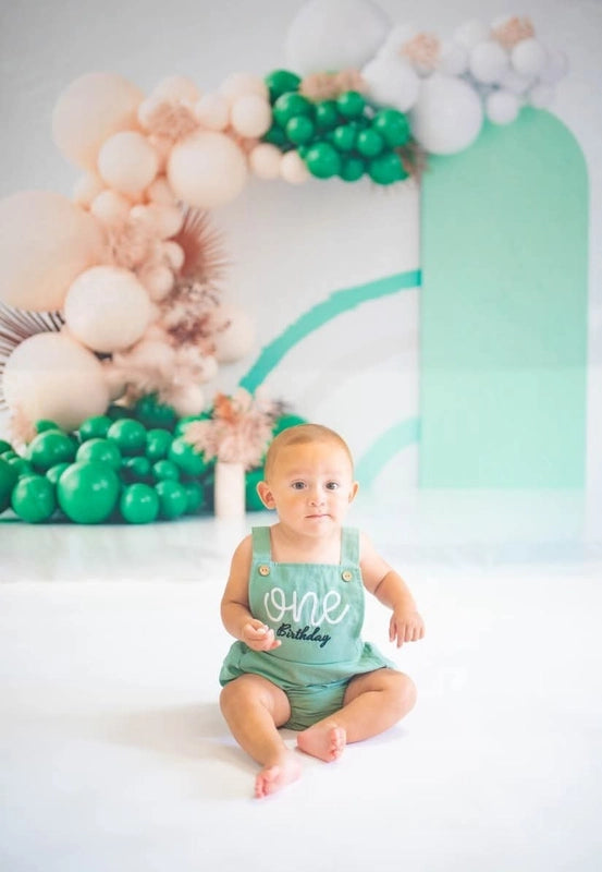 Kate Green Boho Balloons Backdrop Designed by Uta Mueller Photography -UK